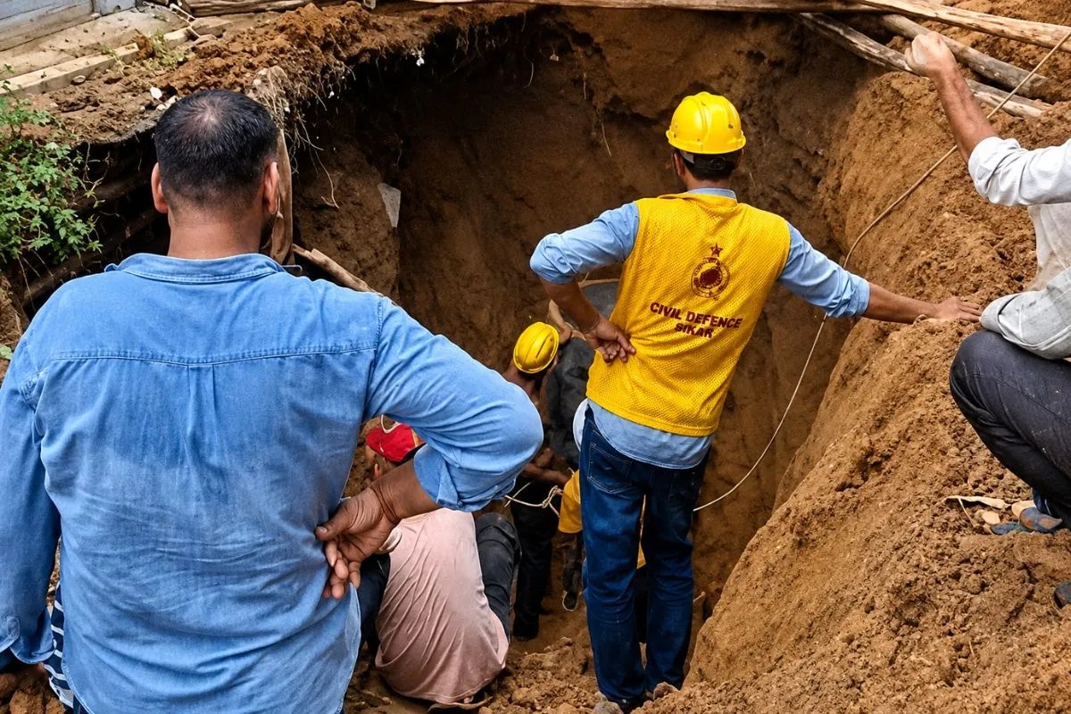 sikar septic tank accident
