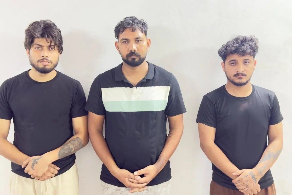 प्रोडक्शन वारंट में गिरफ्तार आरोपी।