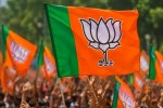 भाजपा प्रवक्ता बोले- चुनाव की आहट के साथ अखिलेश को याद आईं जातियां, कल्याण सिंह के परिवार को लेकर भी उठाया सवाल (फोटो सोर्स : Ritesh Singh )