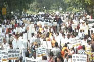 AAP Councillor Protest, BJP Workers Protest