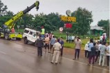 Bhandara road accident