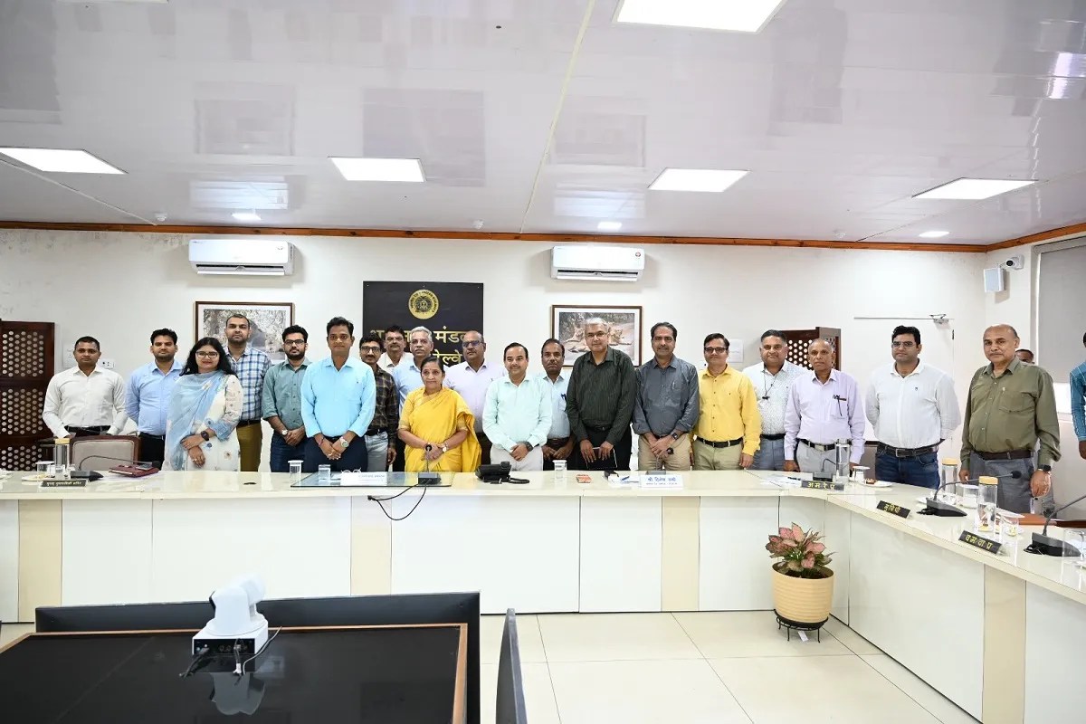 Strive for Energy Efficiency Alongside Expanding Passenger Amenities: Bambhaniya