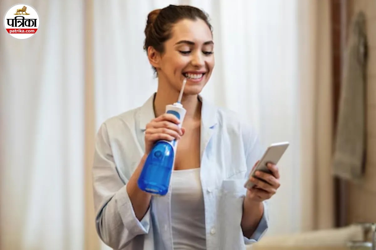traditional dental floss and a water flosser for interdental cleaning