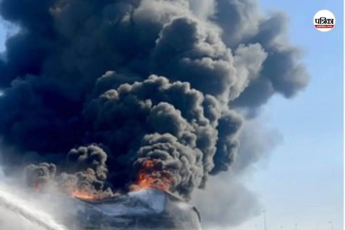 Explosion on Iranian fuel tanker