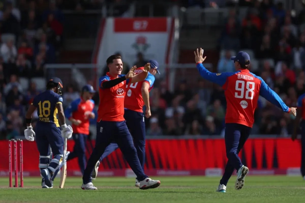 ENG vs SL 3rd T20: इंग्‍लैंड ने 58 गेंदों पर दर्ज की तूफानी जीत, सीरीज भी 3-0 से जीती, श्रीलंका के नाम दर्ज हुआ अनचाहा रिकॉर्ड