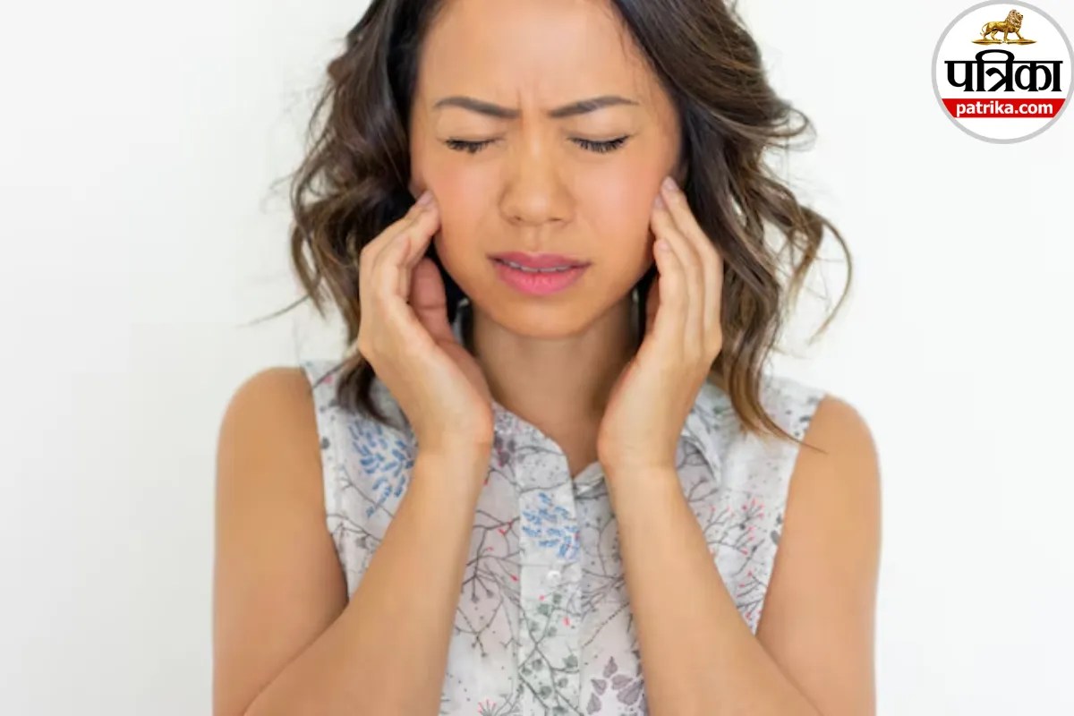 Facial paralysis symptoms,Bell's palsy causes,Facial nerve damage treatment,