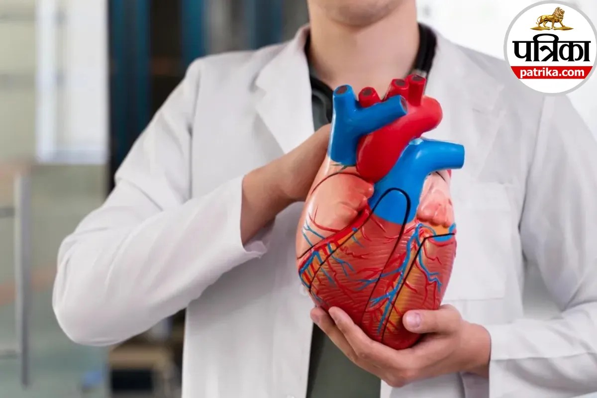 mitral valve prolapse symptoms,heart valve prolapse causes,mitral regurgitation shortness of breath,