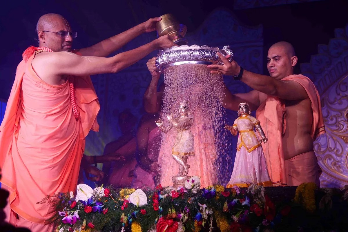 Hare krishna temple