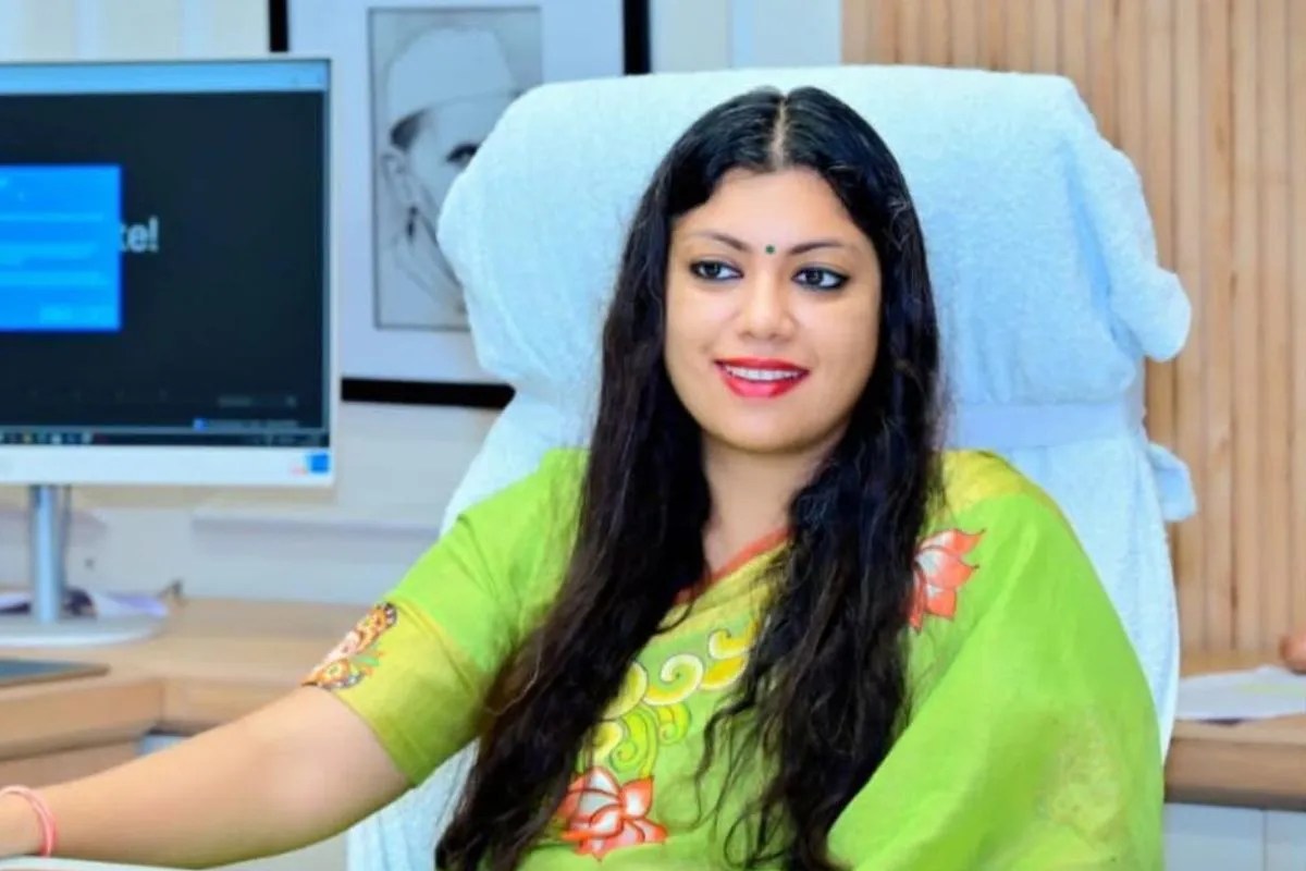 DM Medha Roopam, Akriti Chaudhary, Allahabad High Court, NSA Quashed, UP News