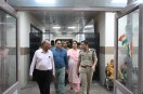 घायलों को देखने पहुंचे प्रशासनिक अधिकारी, फोटो सोर्स- X सूचना विभाग
