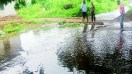 नहर और केनाल की सफाई कराए बिना ही सिंचाई विभाग ने गोंदली मुख्य नहर से पानी छोड़ दिया। कचरे और मलबे से जाम पुलिया के कारण केनाल ओवरफ्लो होकर रिहायशी बस्ती के घरों में पानी घुस गई, जिससे घरों में घुटने तक पानी भर गया।