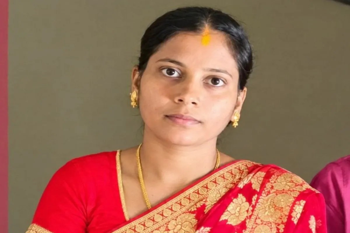 Newly married body found in pond