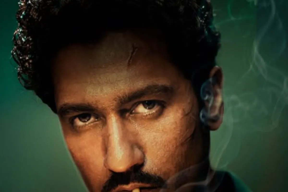 Love And War Vicky Kaushal Poster