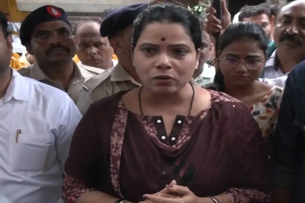 Mumbai Manhole Accident