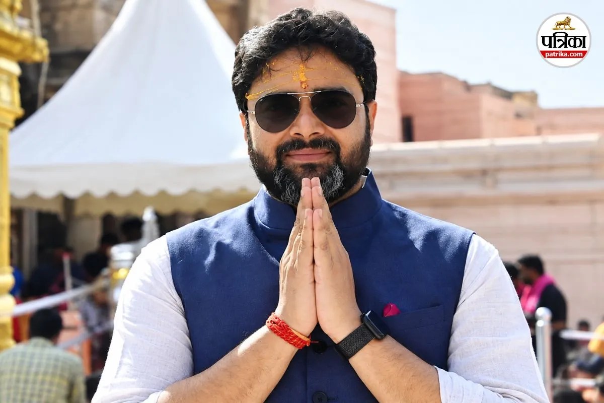 Vishwabhushan Mishra Transfer, Kashi Vishwanath Temple CEO,