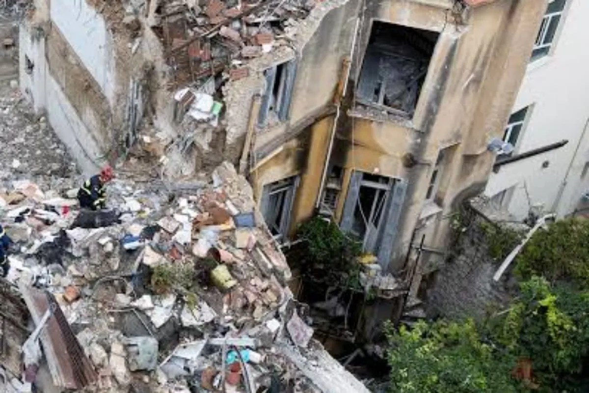 Athens explosion causes part of building to collapse
