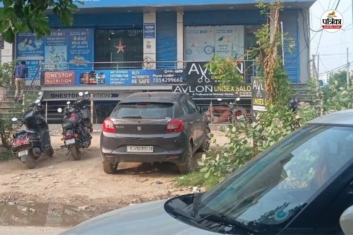 Jaipur Bank Robbery : जयपुर में दिनदहाड़े 60 सेकंड में बैंक के 42 लाख रुपए लूटे, पहले से रेकी कर पहुंचे थे लुटेरे