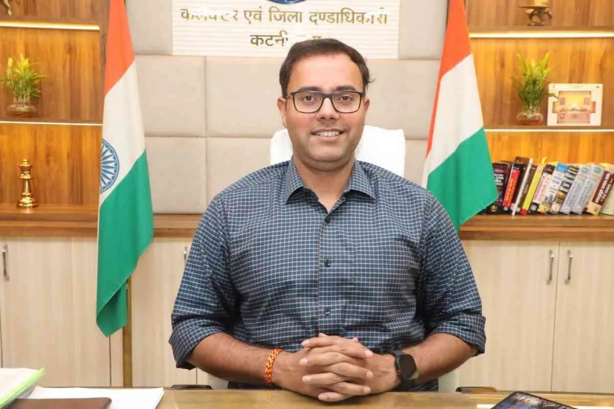 katni collector ashish tiwari
