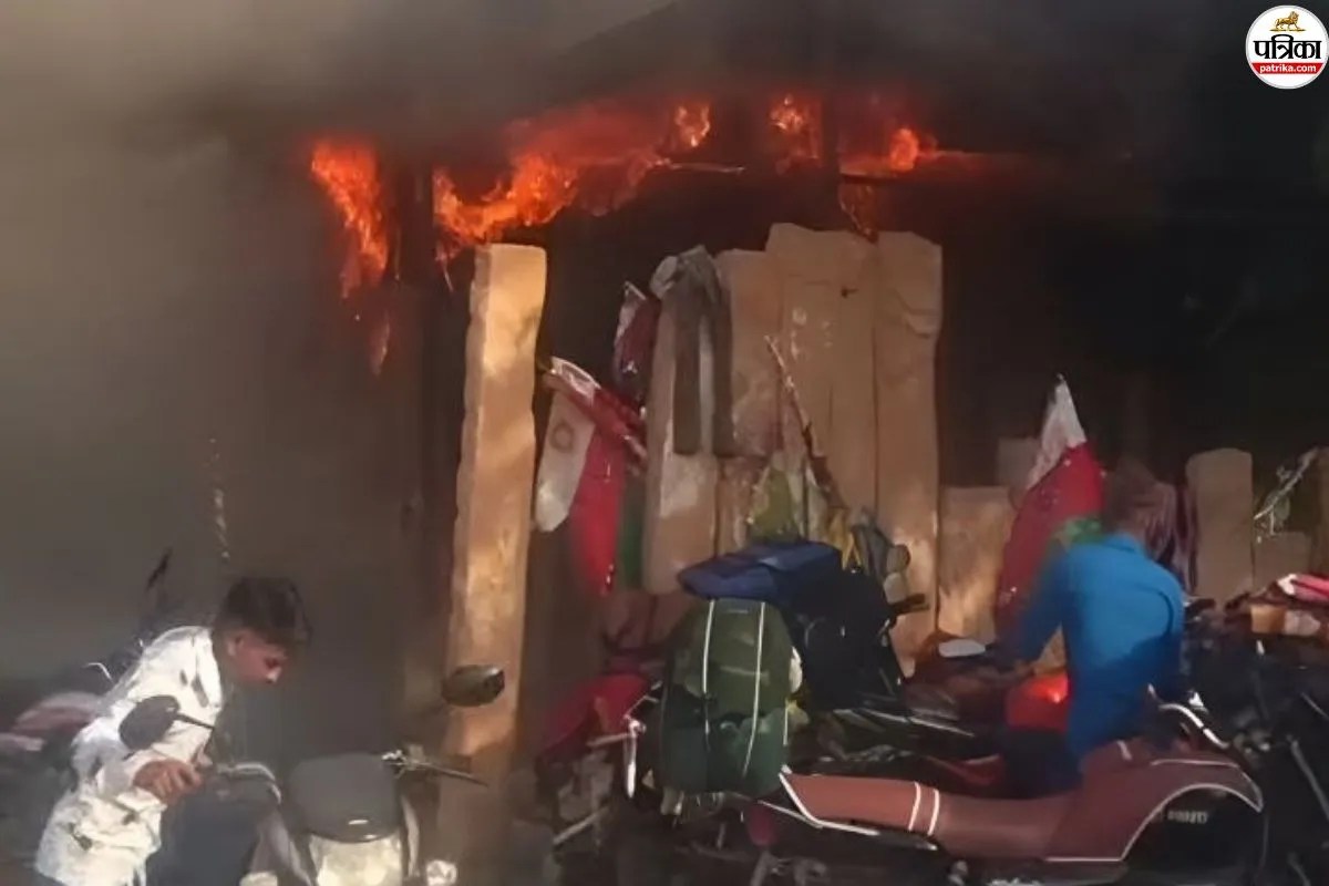 massive fire breaks out at rajasthan ramdevra fair