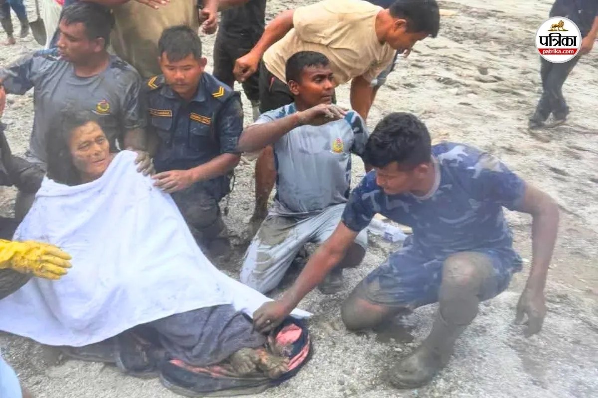 nepal flood rescue