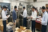 मध्य प्रदेश में पान मसाला और गुटखा उद्योग में जारी अरबों रुपये के टैक्स अपवंचन (कर चोरी) के खिलाफ अब केंद्रीय खुफिया एजेंसी डीजीजीआई (डायरेक्टोरेट जनरल ऑफ जीएसटी इंटेलिजेंस) ने सीधे मोर्चा संभाल लिया है। राज्य जीएसटी और केंद्रीय जीएसटी (सीजीएसटी) विभाग की सुस्ती के बीच डीजीजीआई की टीमों ने सीधे निर्माण यूनिटों पर छापे मारना शुरू कर दिया है।