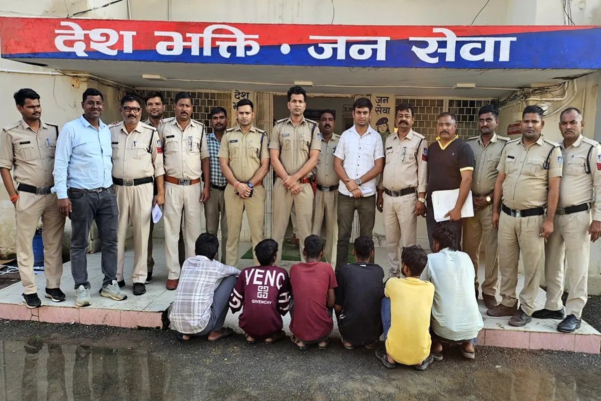 दिन में रेकी, रात में चोरी: पन्ना में 17 लाख के माल के साथ 6 बदमाश गिरफ्तार