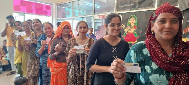 voters in Ambedkar Nagar