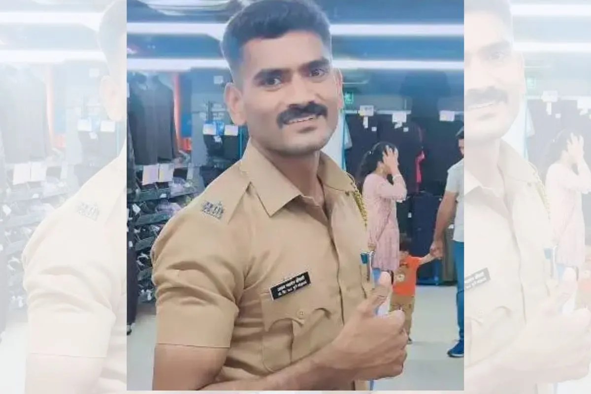 Pune Police Attack