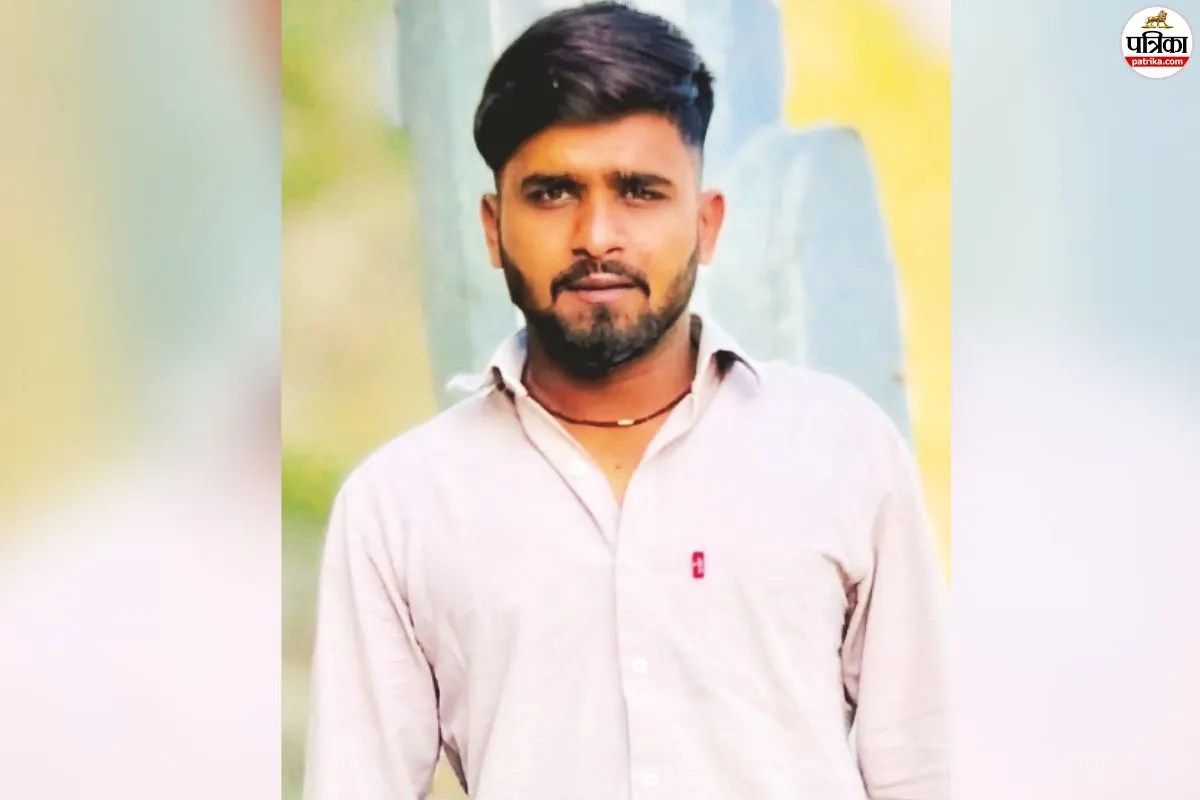 remove banner in ajmer he died of electrocution