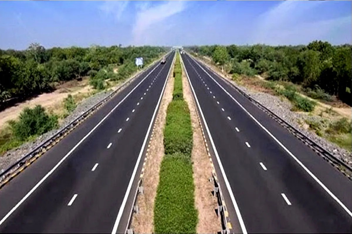 4-Lane Road