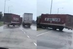 2 Trucks Stunt
