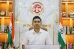 Burhanpur DM Vivek Kumar