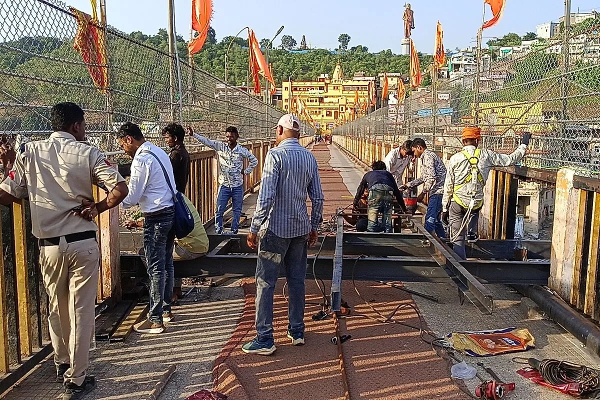 Omkareshwar Bridge