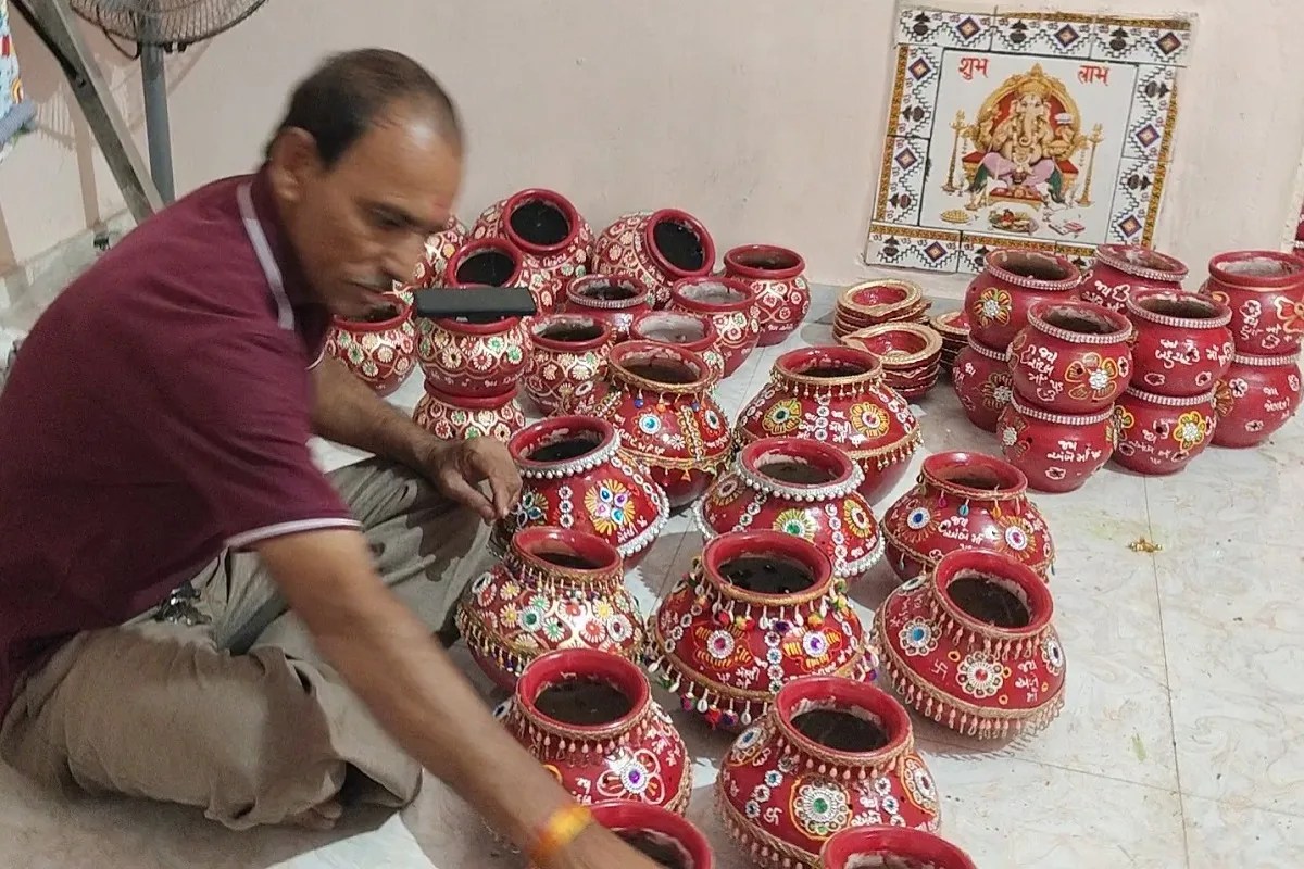 Significance of Earthen *Garbas* Endures in Anand Amidst Modernity