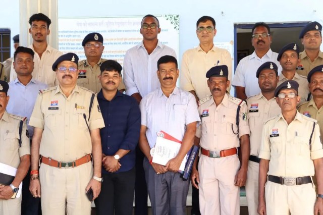 Athlete Animesh Kujur honored by Surguja police