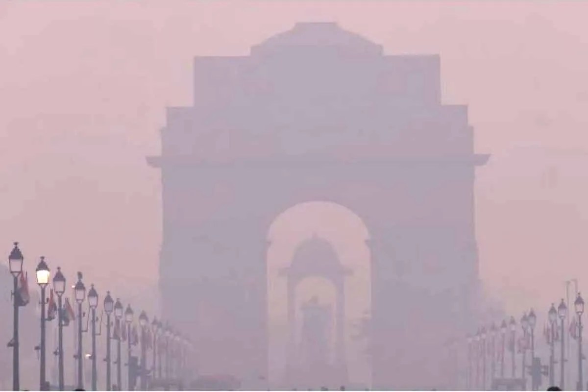 दिल्ली की सांसें घुटने लगीं! AQI 226 पहुंचा, प्रदूषण से शहर फिर बेहाल, GRAP स्टेज-1 लागू
