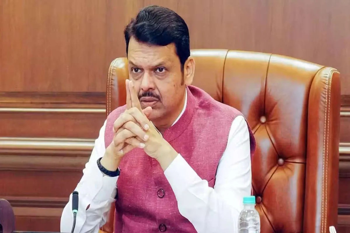 Maharashtra Politics: महाराष्ट्र में महायुति के दो दलों में फिर विवाद, शिवसेना विधायक पर जान से मारने की धमकी देने का आरोप