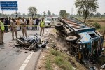 उन्नाव में सड़क हादसा, फोटो सोर्स- मेटा एआई