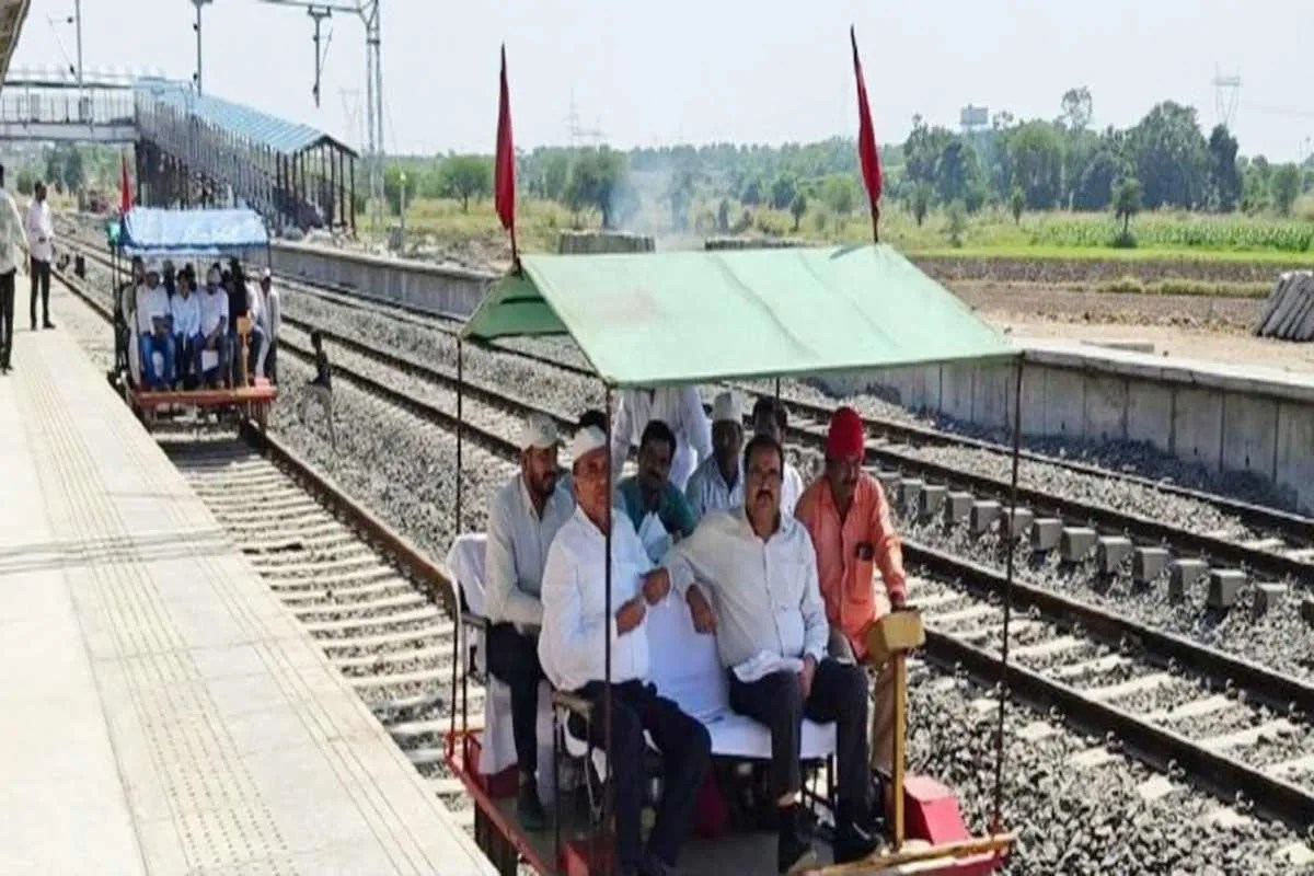 इंदौर-धार रेल ट्रैक; 130 की रफ्तार से ट्रेन दौड़ाने की तैयारी, 5-6 नवंबर को होगा स्पीड ट्रायल