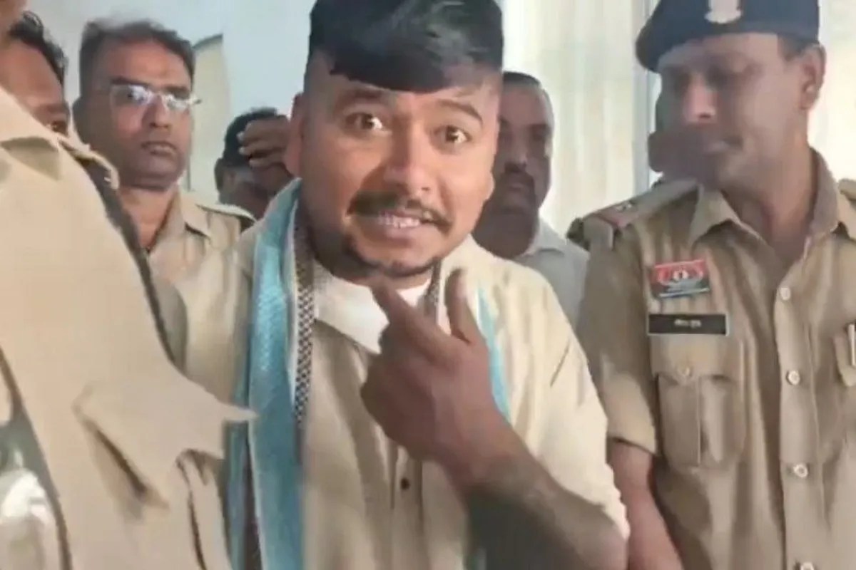 Double Murder Case: सूरजपुर दोहरा हत्याकांड में कुलदीप साहू समेत 3 को फांसी की सजा, 1 को उम्रकैद, प्रधान आरक्षक की पत्नी-बेटी की की थी हत्या