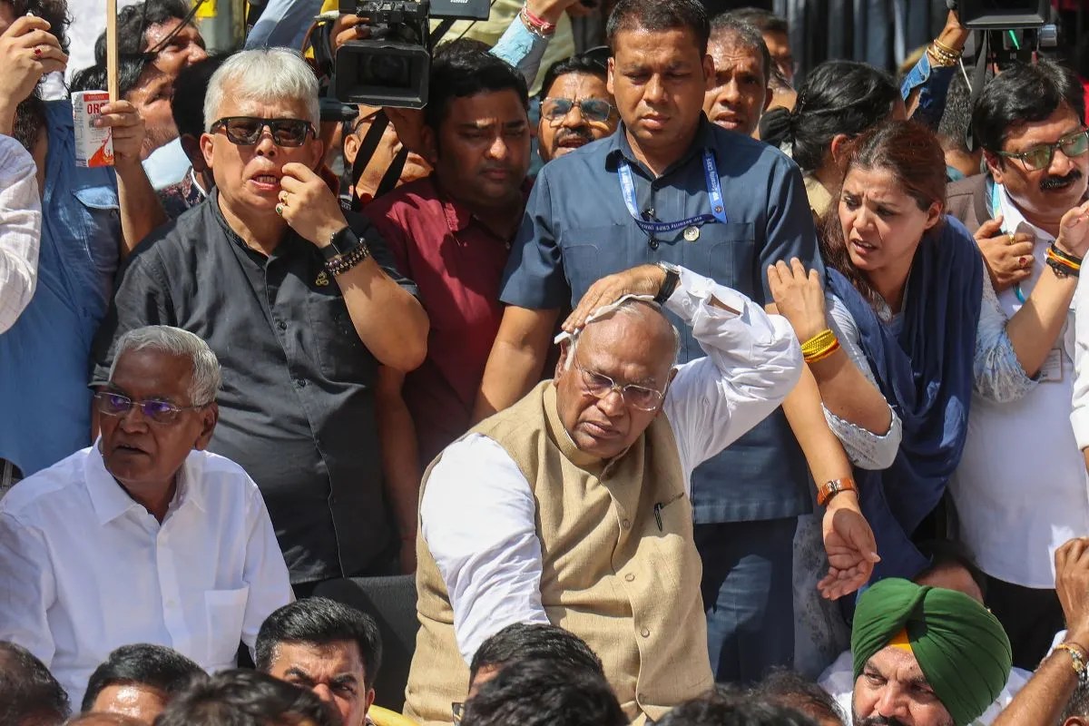 ‘अब जंतर-मंतर पर होगा आंदोलन, जब तक मांगें पूरी नहीं होंगी, डटे रहेंगे’, INDIA ब्लॉक की मीटिंग के बाद खरगे का आया बयान