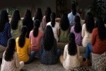 कमरे में बंद लड़कियां, प्रतिकात्मक फोटो (Photo Source: AI Image)