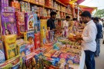 पटाखा बाजार, प्रतिकात्मक फोटो (Photo Source: AI Image)