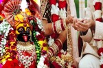 श्री ग्वाल भैरव कालका माता (Photo Source - Patrika) शादी का फाटो (Photo Source- magnific)