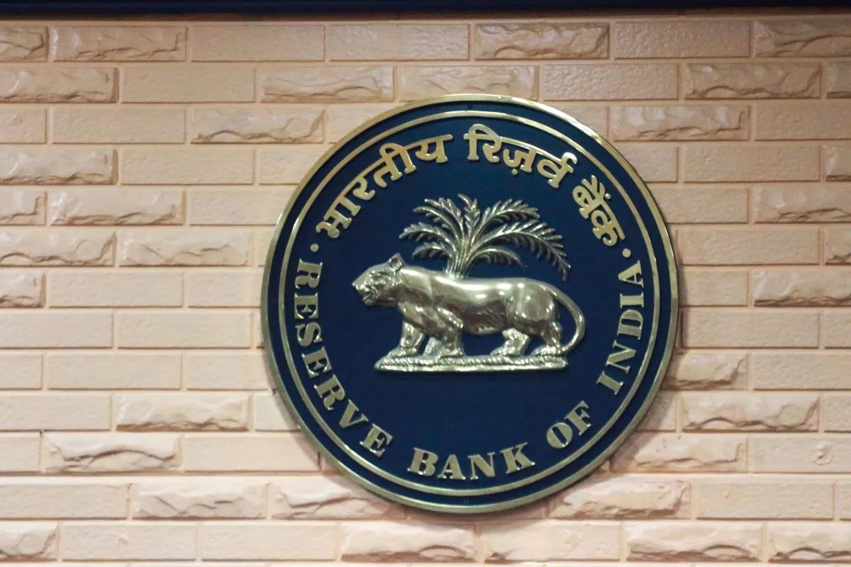 RBI Announcement: लोन लेने वाले ध्यान दें! कल RBI सुबह 10 बजे करने जा रहा बड़ी घोषणा, आ गया लेटेस्ट अपडेट