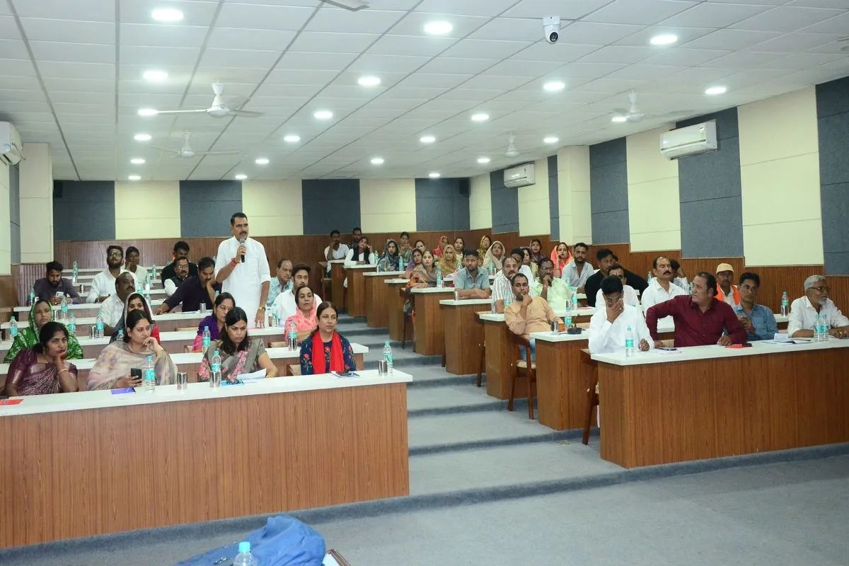 municipal council board meeting