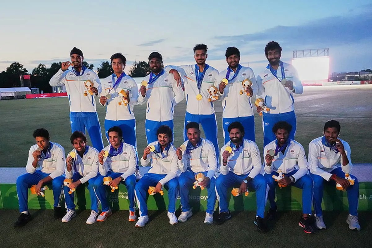 Indian Cricket Team with Gold Medals