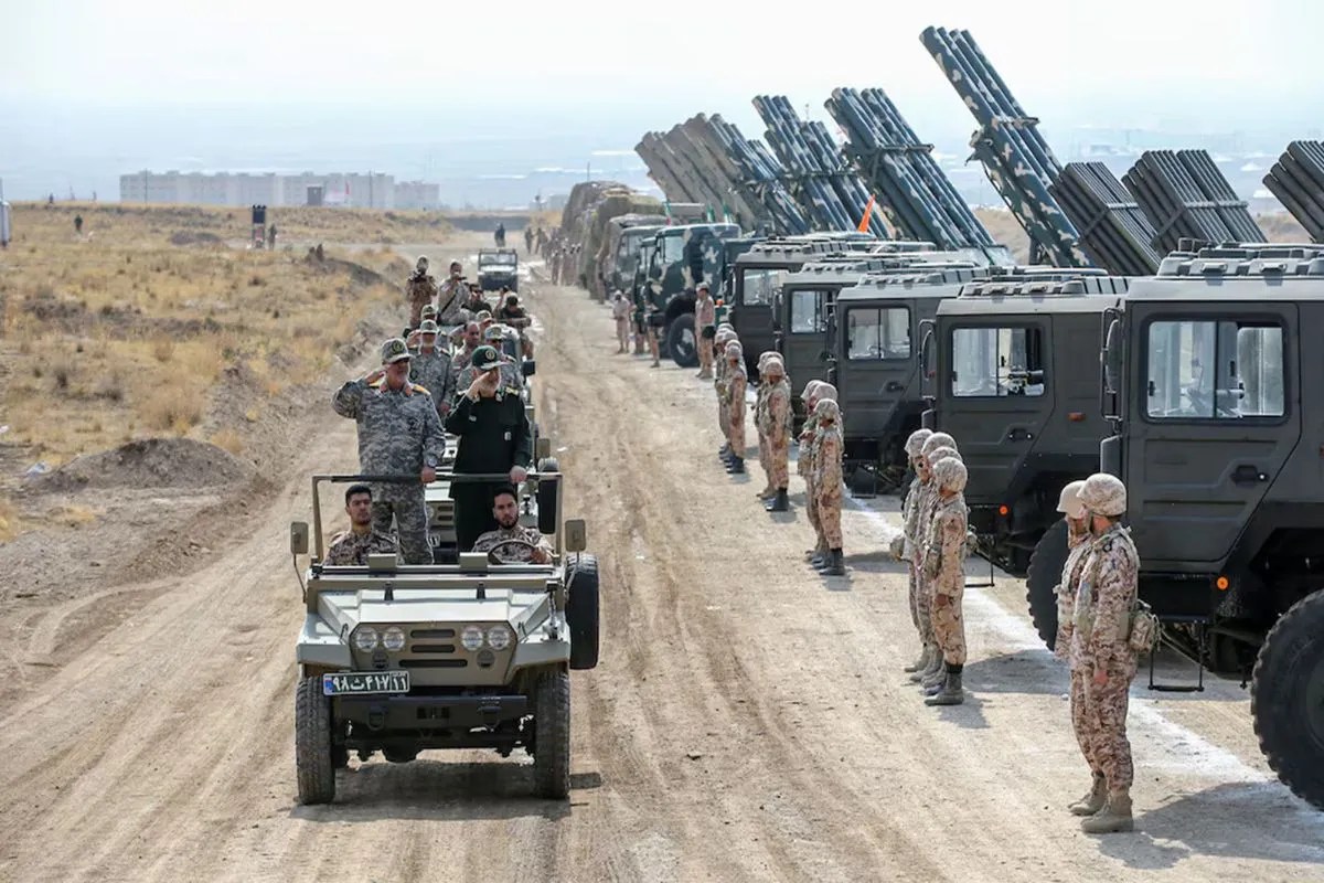 Iranian soldiers