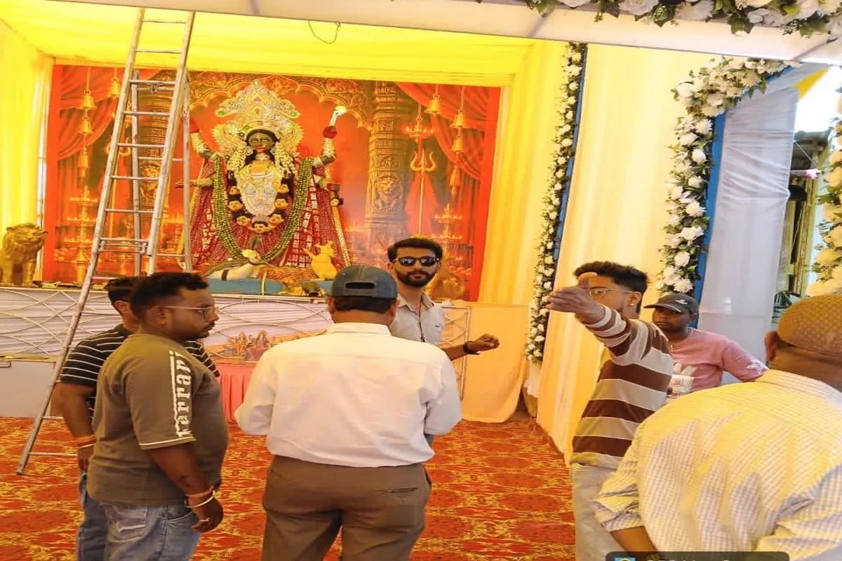 नवरात्रि : दुर्गा पांडालों में सुरक्षा के पुख्ता इंतजाम नहीं, 37 को नोटिस