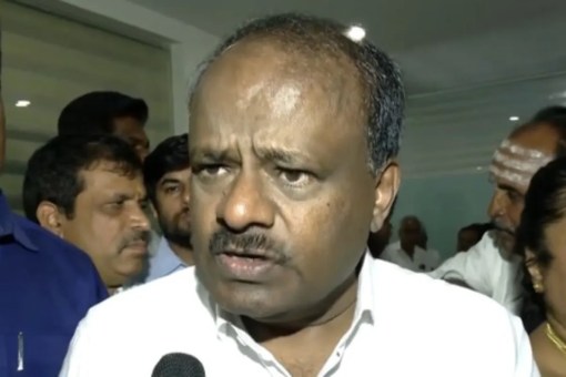 kumaraswamy-congress-election-commission-protest-karnataka
